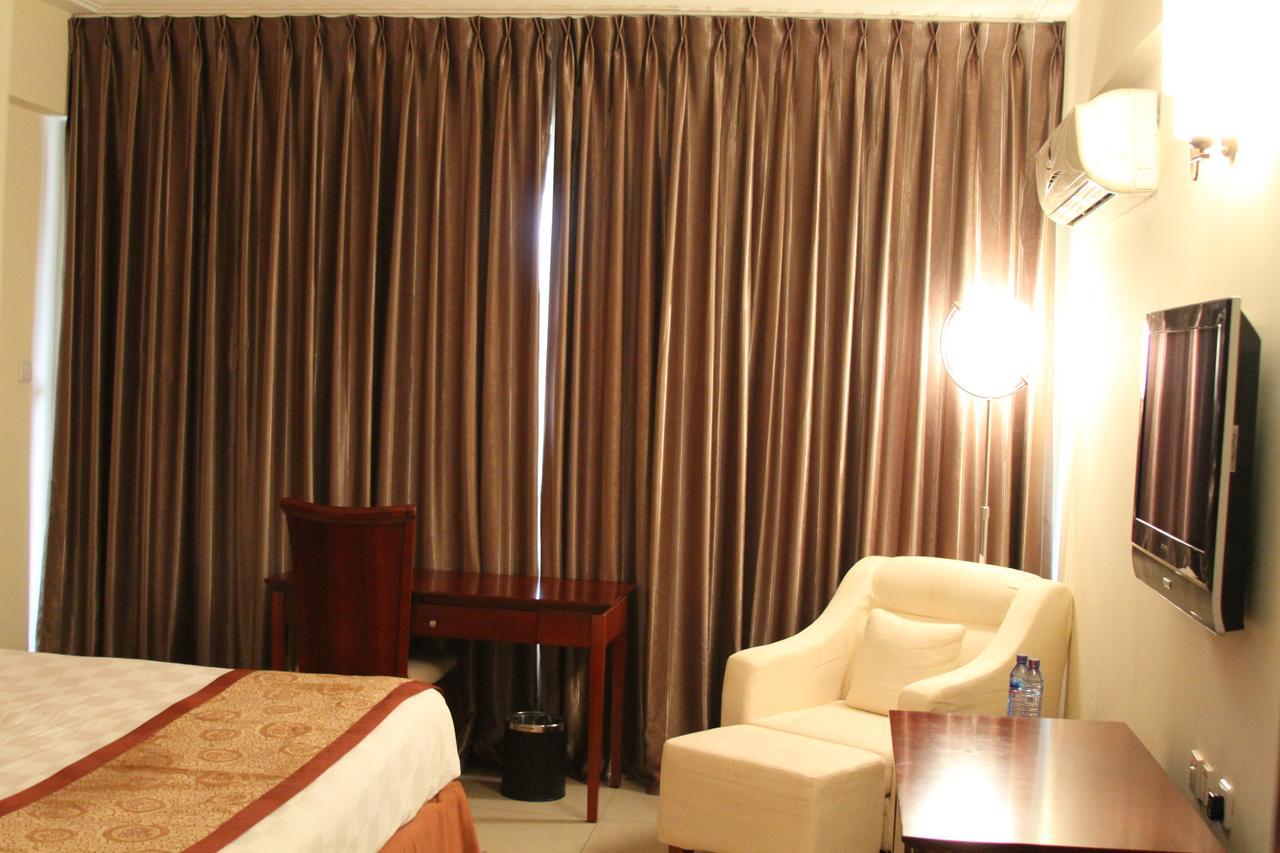 Royal Nick Hotel Accra Eksteriør bilde